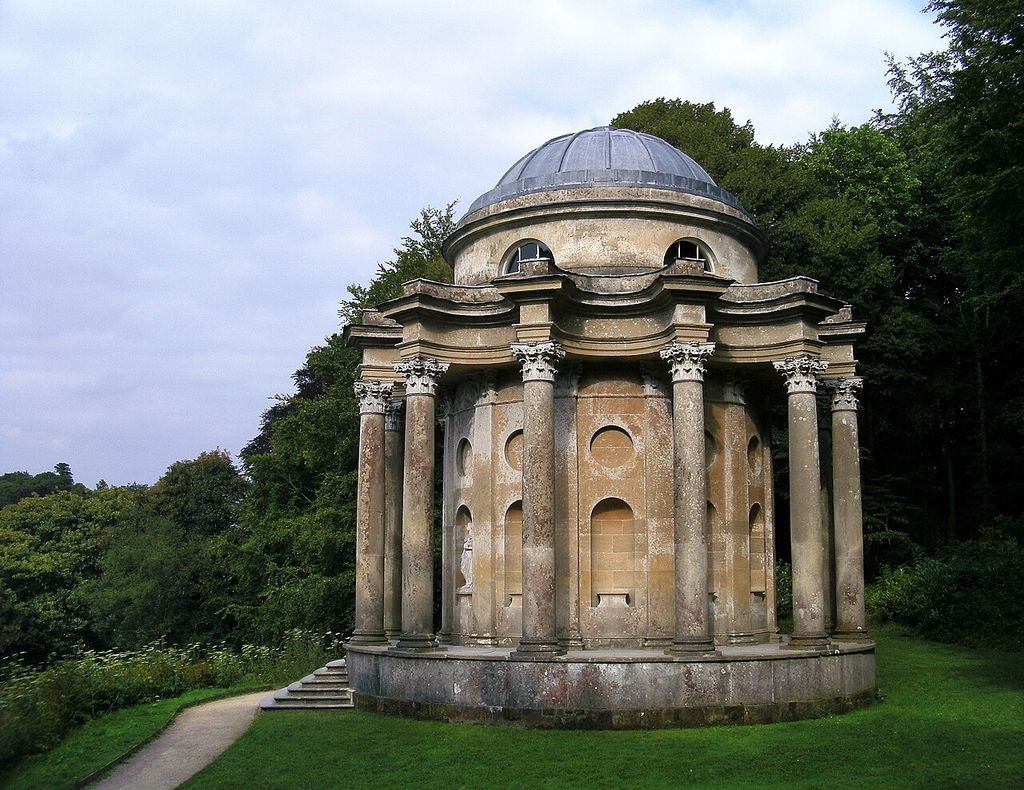 Temple of Apollo in the Stourhead gardens, Wiltshire, UK.