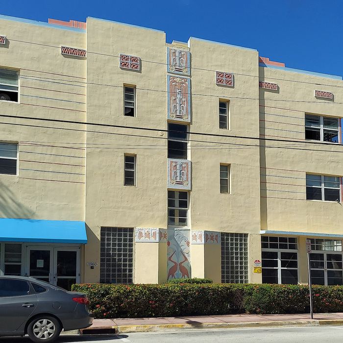Art Deco building, Miami Beach by Unknown architect