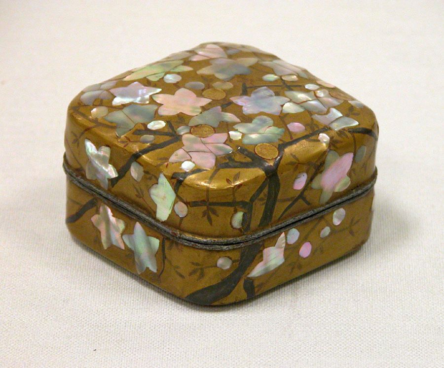 School of Kōrin, Incense Box with Flowering Plum Tree
